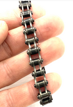 Load image into Gallery viewer, Ladies Gunmetal / Distressed Stainless Steel Motorcycle Biker Bracelet SB216