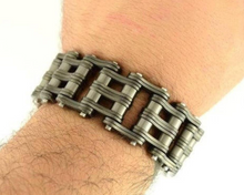 Load image into Gallery viewer, Biker Jewelry Men's Primary Motorcycle Bike Chain Bracelet Gunmetal Stainless Steel SB233
