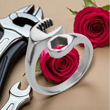 Load image into Gallery viewer, Ladies Wrench Ring Biker Ring SR43