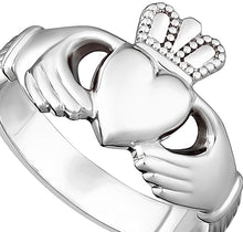 Load image into Gallery viewer, Claddagh Ring Wedding Band Unisex Stainless Steel Ring SR67L