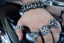 Load image into Gallery viewer, Heavy Metal Jewelry Men's Motorcycle Bike Chain Bracelet Gunmetal Stainless Steel