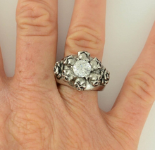 Load image into Gallery viewer, Heavy Metal Jewelry Ladies Skull Roses Ring Stainless Steel SR153