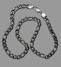 Load image into Gallery viewer, 11mm Figaro Link Chain Stainless Steel CH16