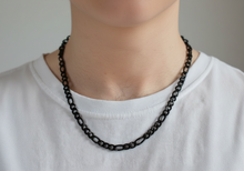 Load image into Gallery viewer, Black 6mm Figaro Chain Necklace Stainless Steel Unisex CH17