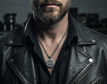 Load image into Gallery viewer, Harley-Davidson® Bar &amp; Shield Bike Chain Necklace 22" Stainless Steel HSN0028 image 4