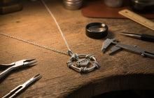 Load image into Gallery viewer, Ladies Harley-Davidson ® Motorcycle Barbwire Circle Biker Necklace HDN0452 image 3