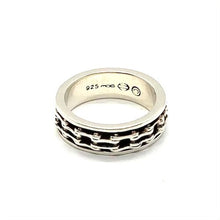 Load image into Gallery viewer, Harley-Davidson® Spinner Bike Chain Logo Ring Sterling Silver<br> HDR0174