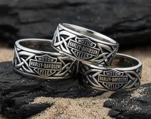 Load image into Gallery viewer, Men's Harley-Davidson® Celtic Bar &amp; Shield Logo Ring Sterling Silver HDR0455 image 4