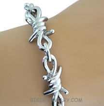 Load image into Gallery viewer, Large Men&#39;s Stainless Steel Barbwire Link Design Bracelet SB140