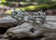 Load image into Gallery viewer, Stainless Steel Men or Women's Boat Jewelry Shackle Bracelet SB226