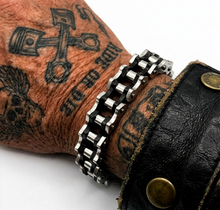 Load image into Gallery viewer, *NEW* 16mm Silver &amp; Black "APEX" Bike Chain Bracelet Men's Biker Stainless Steel SB245