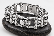 Load image into Gallery viewer, 24mm 3 Skulls Bike Chain Bracelet Men's Biker Stainless Steel SB25