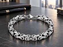 Load image into Gallery viewer, 7mm Byzantine Bracelet Unisex Stainless Steel SB4