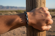 Load image into Gallery viewer, 7mm Byzantine Unisex Bracelet Stainless Steel Black &amp; Chrome SB96