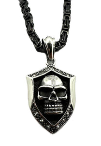 Strong Skull Pendant Four Chains to Choose from Stainless Steel