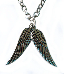 Ladies Double Angel Wings Pendant on Link Chain Stainless Steel