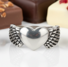 Load image into Gallery viewer, Winged Heart Ring Lady Biker Stainless Steel SR138