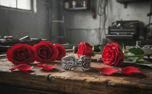 Load image into Gallery viewer, Small Motorcycle Wings Ring Lady Biker Unisex Stainless Steel SR157