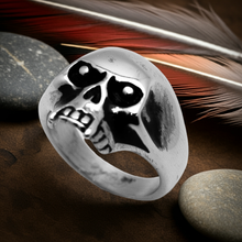 Load image into Gallery viewer, Vampire Fang Skull Ring Unisex Biker Jewelry Ring Stainless Steel SR15