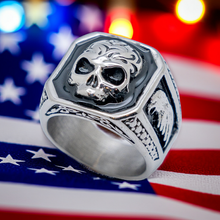 Load image into Gallery viewer, Men&#39;s Stainless Steel Square Skull Ring with Eagle