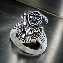 Load image into Gallery viewer, Heavy Metal Jewelry Men's Grim Reaper Skull Stainless Steel Ring SR186