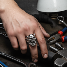 Load image into Gallery viewer, Gargoyle Skull Ring Men&#39;s Stainless Steel SR18