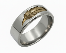 Load image into Gallery viewer, Men’s Feather Ring Gold Feather Inlay Stainless Steel Wedding Band– Sizes 8–11 SR224
