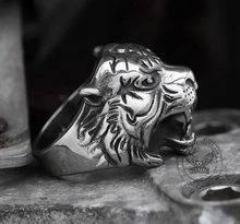 Load image into Gallery viewer, Men’s Tigers Head Ring Bold Roaring Tiger Head Biker Statement Ring Stainless Steel SR226