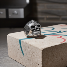 Load image into Gallery viewer, Spider Skull Ring Biker Jewelry Men&#39;s Stainless Steel SR56