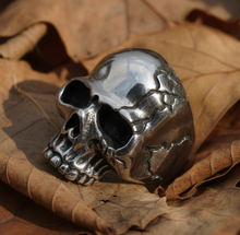 Load image into Gallery viewer, Cracked Skull Ring Men's Biker Ring Heavy Stainless Steel SR85