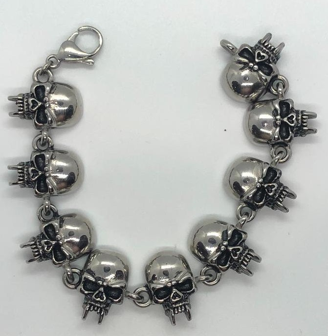 Biker Jewelry Vampire Stainless Steel Half Skull Biker Bracelet with Fangs SB48