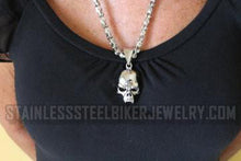 Load image into Gallery viewer, Heavy Metal Jewelry Men&#39;s Vampire Skull Pendant Necklace Stainless Steel