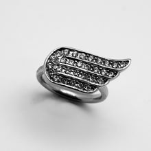 Load image into Gallery viewer, Heavy Metal Jewelry Ladies Bling Angel Wing Ring Stainless Steel