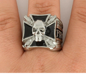 Heavy Metal Jewelry Men's Maltese Skull Ring Stainless Steel