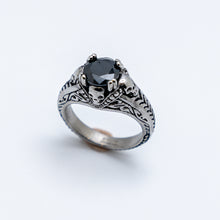 Load image into Gallery viewer, Heavy Metal Jewelry Ladies Black Solitaire Ring Stainless Steel