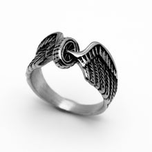 Load image into Gallery viewer, Ladies Winged Wheel Ring Motorcycle Biker Ring Stainless Steel SR44
