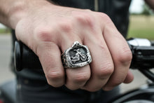 Load image into Gallery viewer, Motorcycle Eagle Ring Biker Stainless Steel Ring SR86